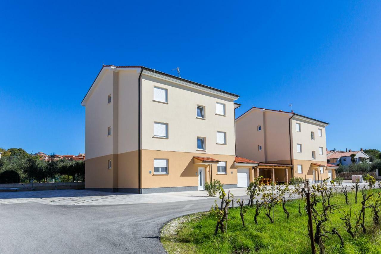 Dragan K2 Hotel Medulin Kültér fotó