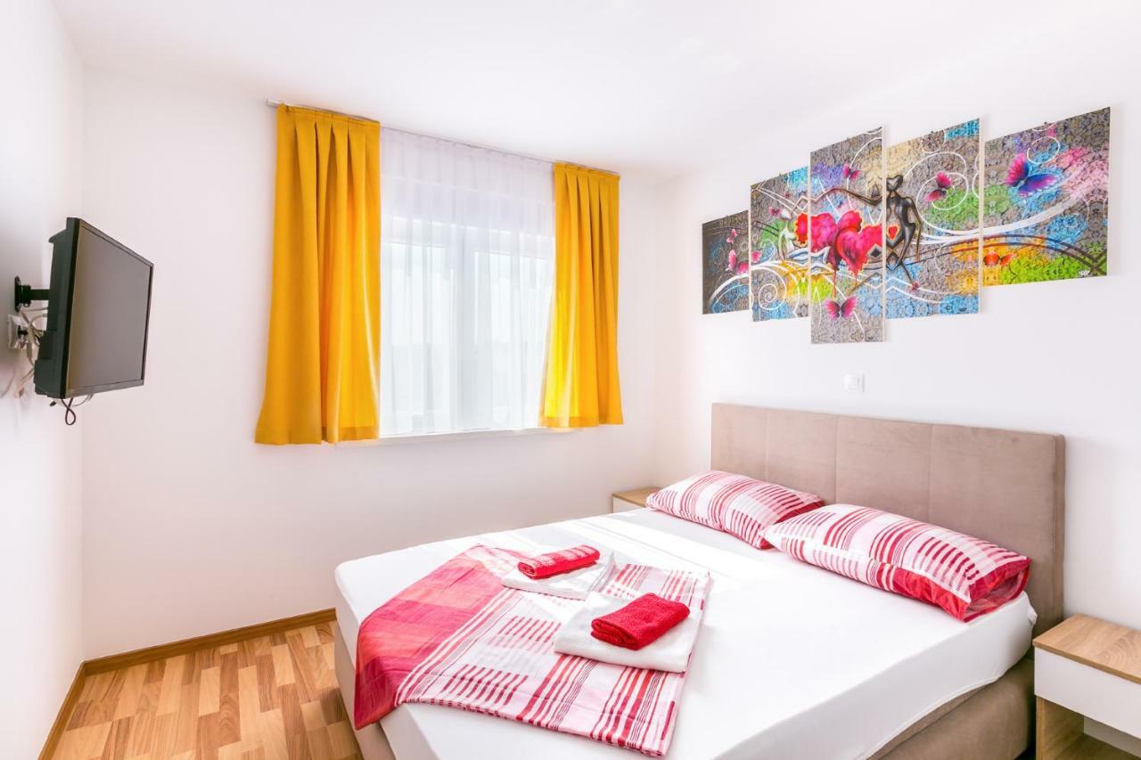 Dragan K2 Hotel Medulin Kültér fotó
