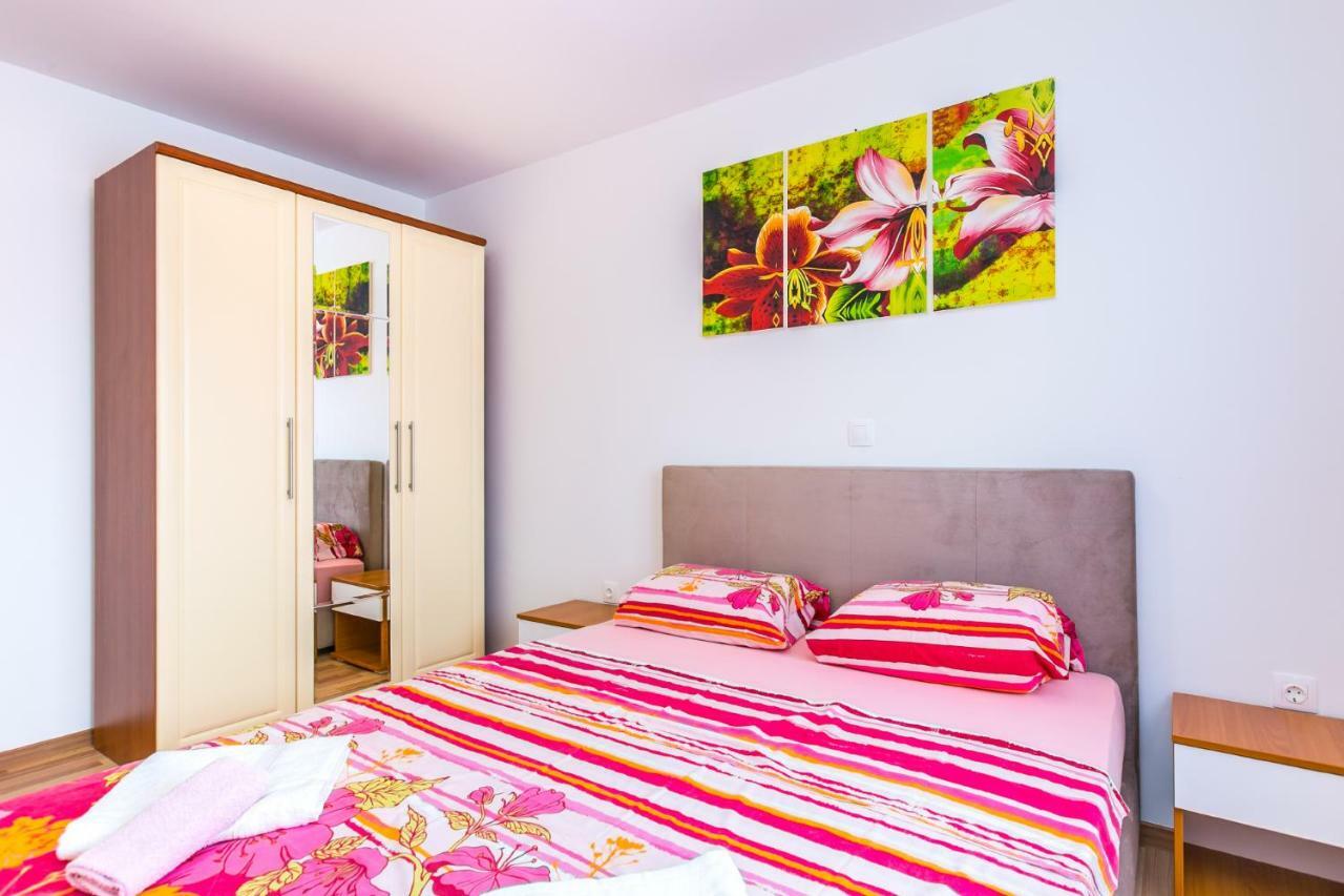 Dragan K2 Hotel Medulin Kültér fotó
